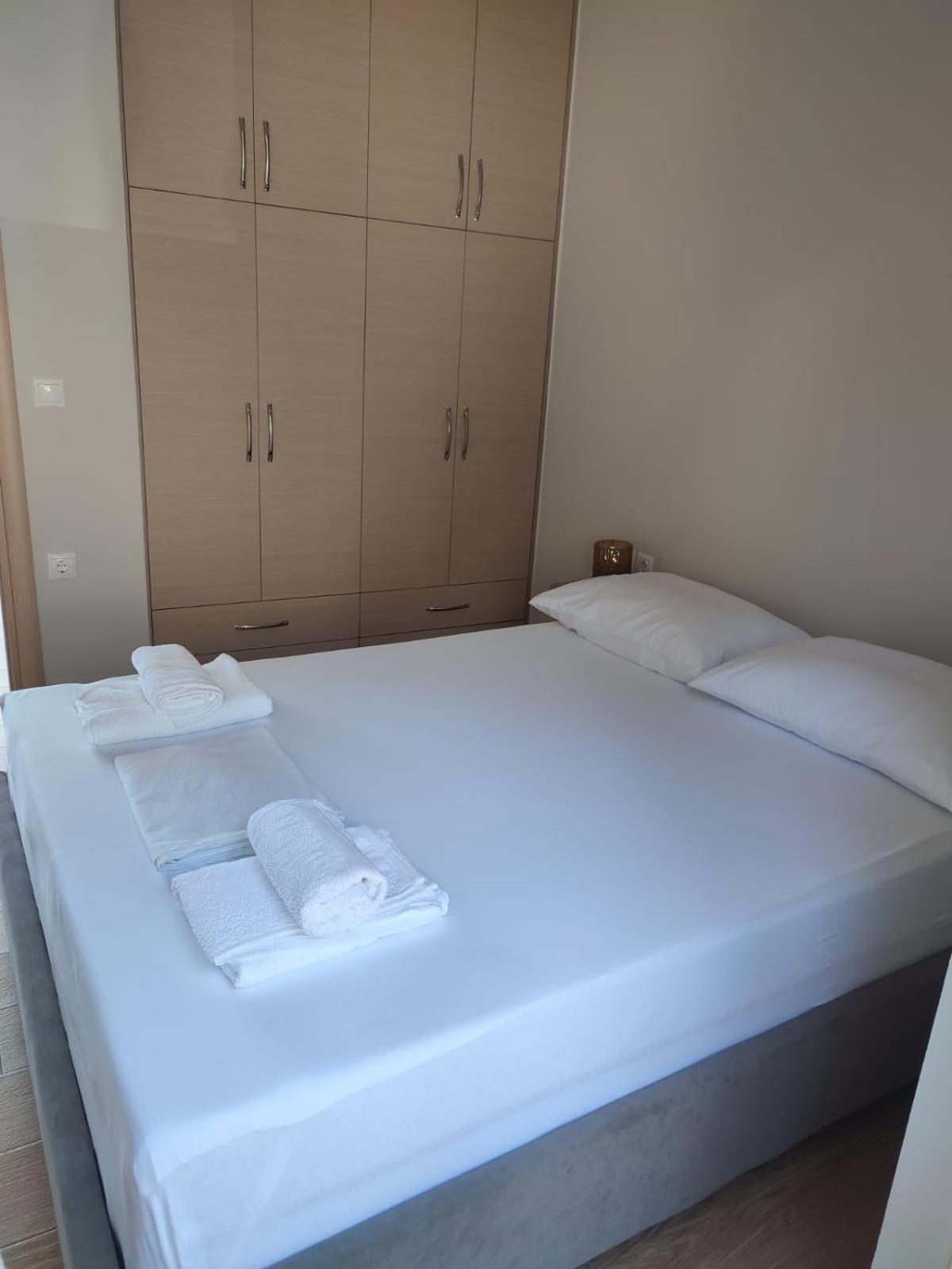 Cimi Apartments Sarandë Exterior foto